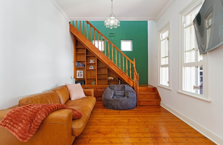 To Let 2 Bedroom Property for Rent in Sea Point Western Cape